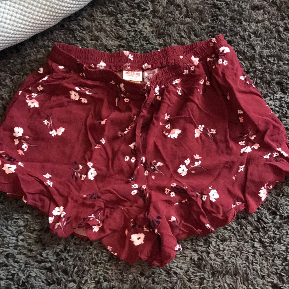 Floral flowy shorts